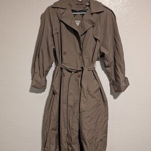 Arbor Women's Tan Trench Coat